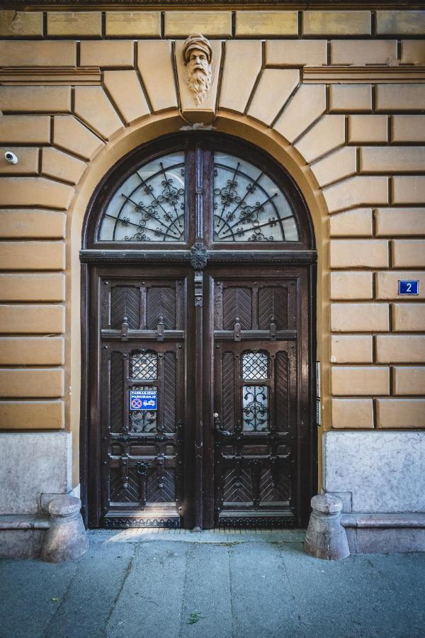 Museum Apartment Subotica Ngoại thất bức ảnh
